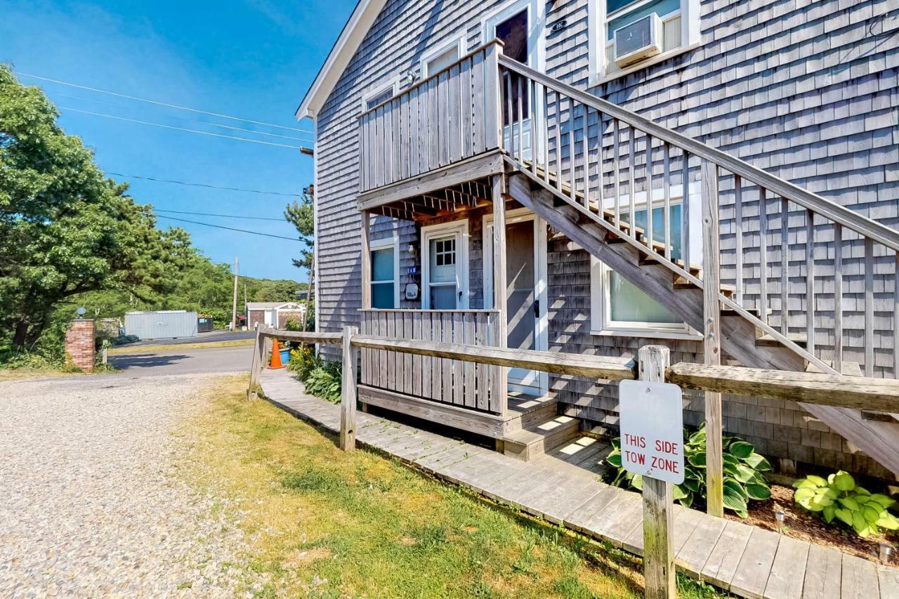 Blue Cottage & Beach Condo Провинстаун Екстериор снимка